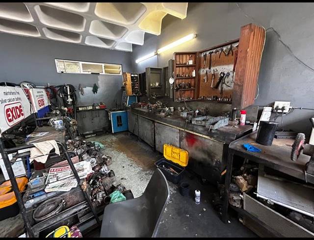 BUSINESS FOR SALE IN MARGATE BEACH